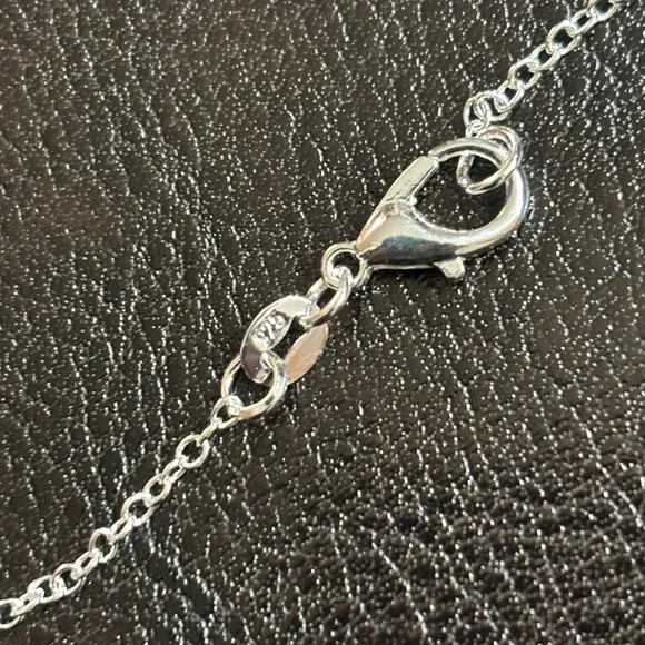 Elegant Silver and Red / Magenta Teardrop Necklace. NWT - Picture 5 of 6